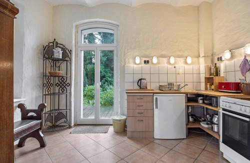 Neu Darchau Apartment | Apartment 'Ferienwohnung An Der Elbe' with Private Terrace and Wi-Fi