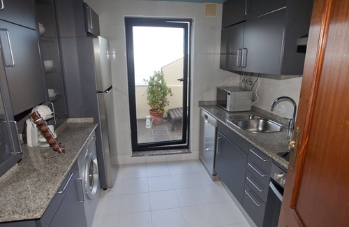 Malpica de Bergantinos Condo | Apartment with terrace over the sea in the Area Grande beach