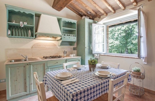 Simignano House | Apartment in the Tuscan hills 4/6 places private garden, swimming pool and parc