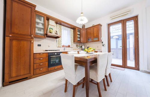 Francavilla di Sicilia Apartment | Apartment 'Alkantara' with Private Terrace, Balcony and Air Conditioning