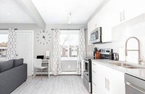 North Central Edmonton Apartment | Apartment ∙ 1 bedroom ∙ 2 guests