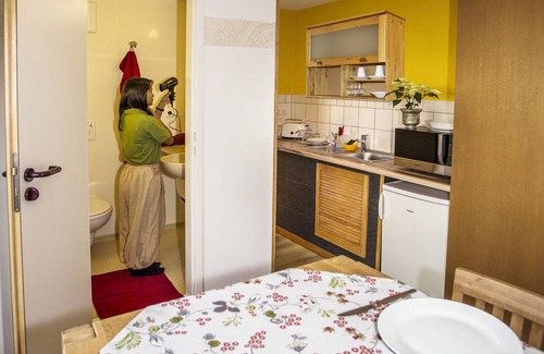 Remchingen Apartment | Apartment 1 upscale equipment between Pforzheim and Karlsruhe
