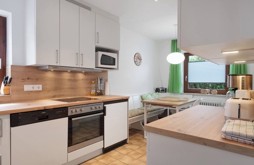 St. Peter im Schwarzwald Apartment | Apartment '1' with Mountain View, Private Terrace and Wi-Fi