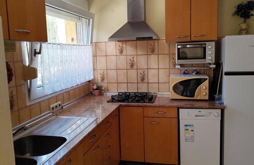 La Canuta Apartment | Apartment 150 m to the sea and pool