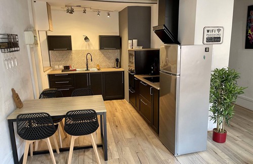 Semur-en-Auxois Apartment | Apartment 2 - 55 m2 in the historic center of Semur en Auxois