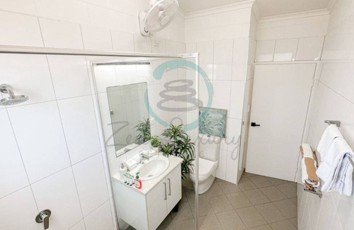 Rapid Creek Apartment | Apartment ∙ 2 bedrooms ∙ 4 guests