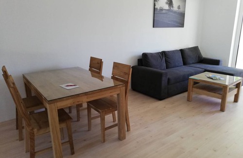 Bad Erlach Apartment | Apartment ∙ 2 bedrooms ∙ 4 guests