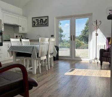 Burnfoot Apartment | Apartment ∙ 2 bedrooms ∙ 6 guests