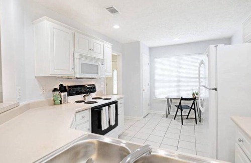 Martinez Apartment | Apartment ∙ 2 bedrooms ∙ 6 guests