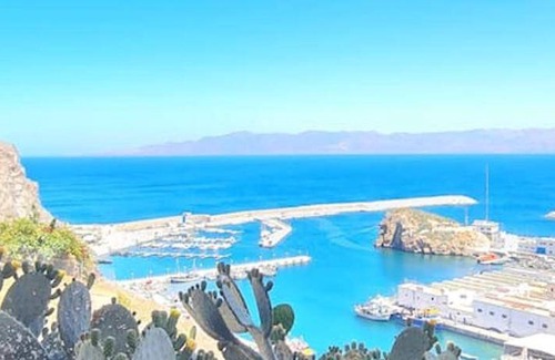 Al Hoceima Apartment | Apartment ∙ 2 bedrooms ∙ 5 guests