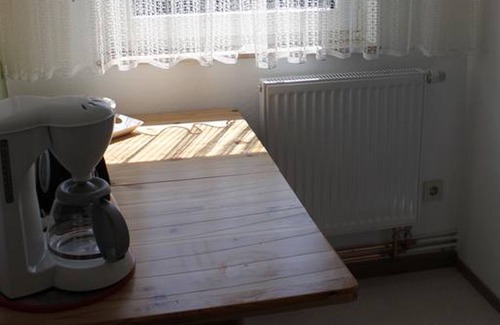 Saalhausen Apartment | Apartment '2 Bergblick, 50qm' with Mountain View, Shared Garden and Wi-Fi