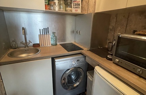 Maladiere Apartment | Apartment 2 people Toison d'Or district