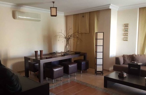 Side Apartment | Apartment 2-storey Side with pool