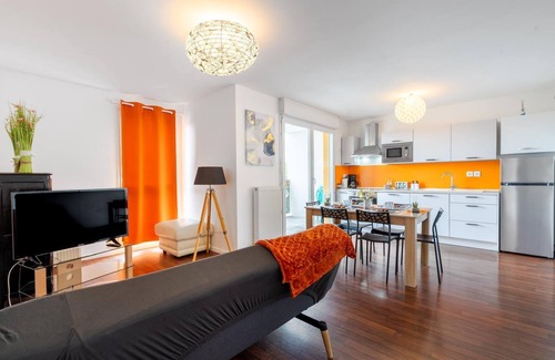 Meaux Apartment | Apartment 25 minutes from Disneyland