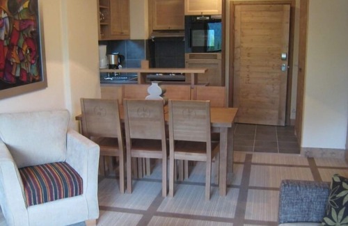 Flaine Apartment | Apartment 3 rooms/6 pers - residence with swimming pool, jacuzzi, sauna & ski at feet