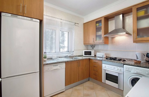 Alfa-Mar Apartment | Apartment "Alfamar II" with Pool, Wi-Fi & Garden