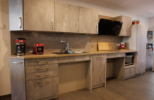 Aua Apartment | Apartment 'Alter Kuhstall' with Private Terrace and Wi-Fi