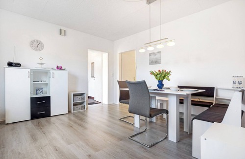 Neu Darchau Apartment | Apartment 'Am Fährhafen' with Private Garden and Wi-Fi