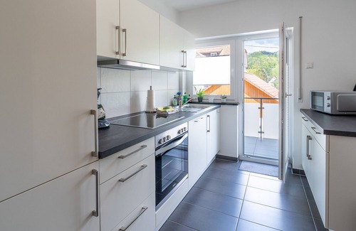 Freiamt Apartment | Apartment 'Am Spielberg' with Mountain View, Balcony and Wi-Fi