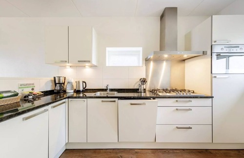 Zeewolde Apartment | Apartment am Wasser für 6 Personen
