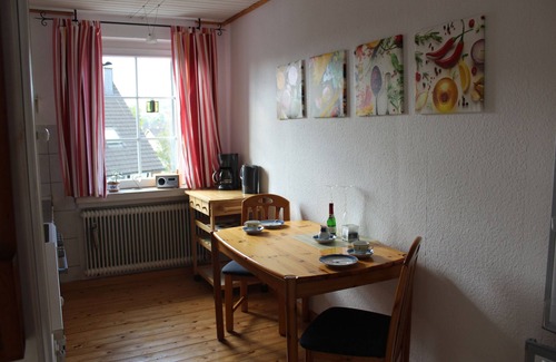 Kickenbach Apartment | Apartment 'An Der Hundem 1' with Wi-Fi