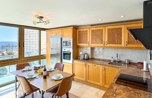 Torrequebrada Apartment | Apartment at 200 meters from the beach! Sea view. And communal pool.