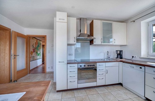 Berndorf bei Salzburg Apartment | Apartment 'Reichl' with Balcony and Wi-Fi