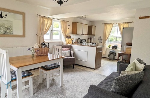 Rye Apartment | Apartment at Humphries Cross Apartments