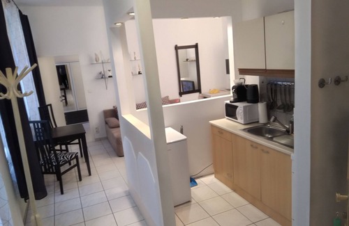 Vienna Apartment | Apartment No. 11 in Vienna near Schönbrunn/Westbahnhof | Keyless Check-In