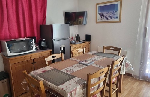 Arvieux Condo | APARTMENT AT THE FOOT OF THE SLOPES TOURIST RESIDENCE SWIMMING POOL FAMILY RESORT