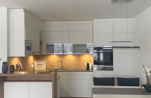 Augsdorf Apartment | Apartment with lake view in a quiet location in Velden