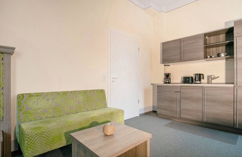 Luckau Apartment | Apartment 'Barrierefreie Ferienwohnung' with Shared Terrace and Wi-Fi