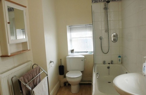 Hexham Apartment | Apartment Beacons room at Hexham Hideaway
