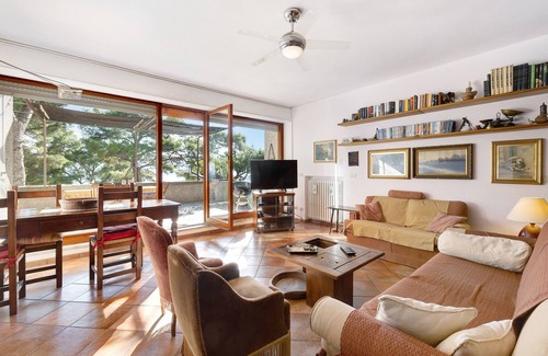 Torre del Mare Apartment | Apartment 'Belvedere Su Spotorno' with Sea View, Shared Pool and Private Terrace