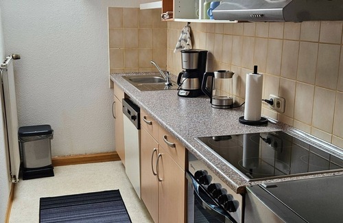 Korbach Apartment | Apartment 'Beti' with Private Garden and Wi-Fi