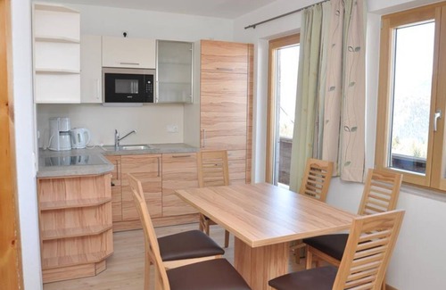 Rossleithen Apartment | Apartment Bosruck, separate toilet and bath/shower - Ferienhof Berger