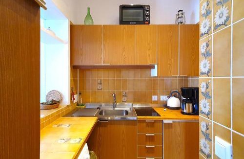 Pino Lago Maggiore Apartment | Apartment by Lake Maggiore with Mountain Views