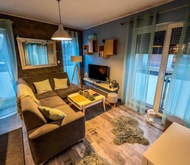 Wrzesnia Apartment | Apartment by Opieszyn