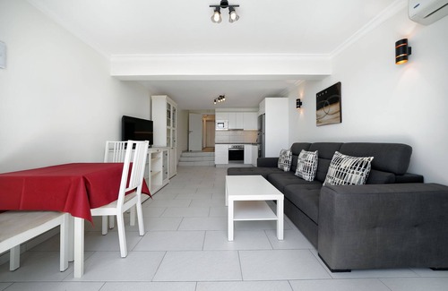 San Agustin Apartment | Apartment by the sea with a fantastic view and a heated pool