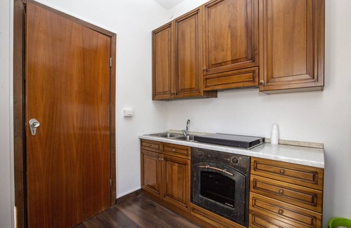San Marco d'Alunzio Apartment | Apartment "Casa d'Alunzio - Appartamento Rebiba" with Mountain View, Balcony & Wi-Fi
