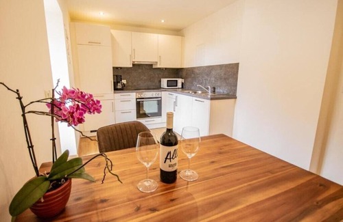 Trins Apartment | Apartment Cafe Max 2 with balcony 55 m2