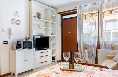 Bussolengo Apartment | Apartment 'Casa Lilly' with Private Garden, Wi-Fi and Air Conditioning