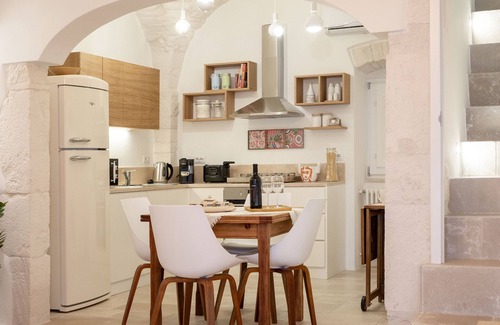 Centro Storico Apartment | Apartment 'Casa Manca' with Private Terrace, Wi-Fi and Air Conditioning