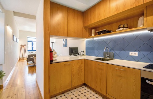 Aveiro Apartment | Apartment 'Casa Marques Ria View 2' with Lake View, Balcony and Wi-Fi