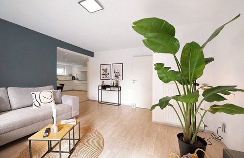 Longkamp Apartment | Apartment 'Casa Schneck' with Private Terrace and Wi-Fi