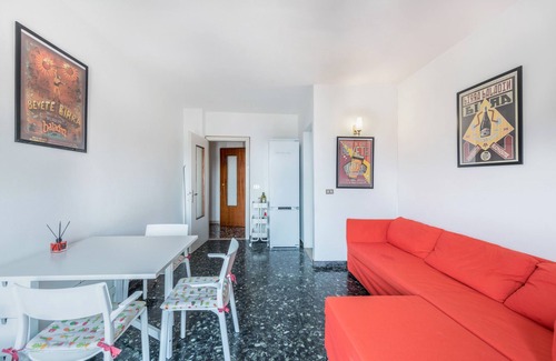Cassone Apartment | Apartment 'Casa Tap House' with Lake View, Balconies & A/C