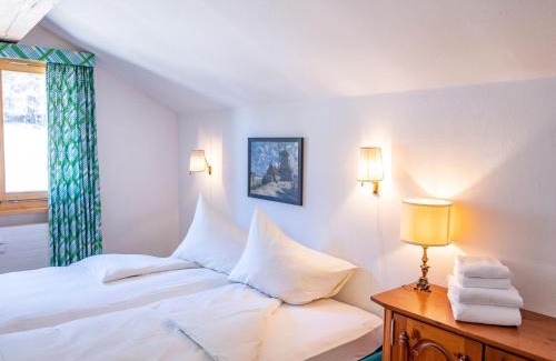 Surlej Apartment | Apartment Chesa La Sajetta 12 by Interhome