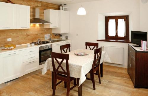 Raveo Apartment | Apartment Cjase da Maestre-1 by Interhome