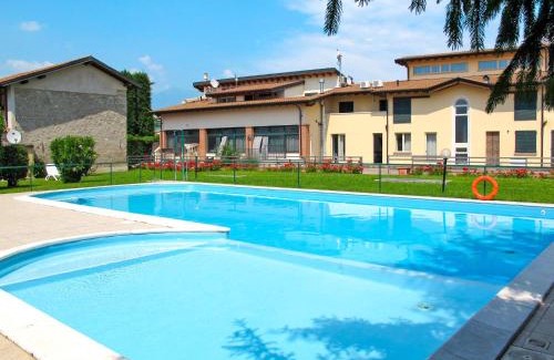 Cunettone Apartment | Apartment Colombaro Nuovo-4 by Interhome