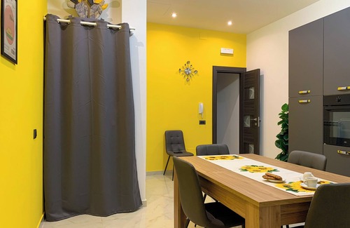 Misterbianco Apartment | Apartment complete of all services a stone's throw from Catania Center, Etnaland